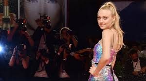 Click image to close this window. Dakota Fanning S Guide To Growing Up In Hollywood On Acting Aging And Leaving Child Stardom Behind Entertainment Tonight