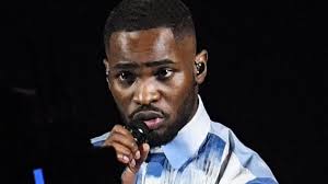 If you'll notice you'll see dave has his right up against his mouth when he's rapping. Brit Awards 2020 Best Album Winner Dave Calls Boris Johnson A Real Racist Ents Arts News Sky News