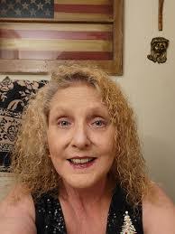 Alice Dollar's Instagram, Twitter & Facebook