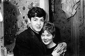 Play paul mccartney and discover followers on soundcloud | stream tracks, albums, playlists on desktop and mobile. Paul Mccartneys Erste Feste Freundin