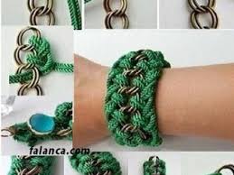 Zincir Ve Ayakkabi Bagindan Bileklik Yapimi Kalinca Zincir Kullanarak Istediginiz Renklerdeki Ayakkabi Bagi Ile Bu Harika Bilekl Bileklik Ayakkabilar Kolyeler