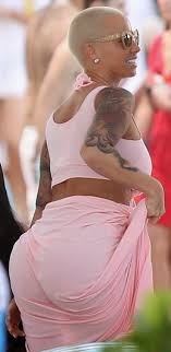 Blac Chyna Amber Rose Pin By Anthony Robinson On Amber Rose Gallery Amber Rose Blac Chyna Maimi Beach