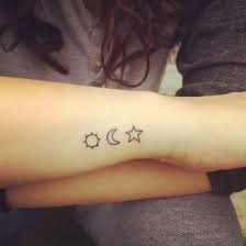 35 Inspiring Cool Wrist Tattoos For Men Women To Get Now Cool Wrist Tattoos Wrist Tattoos For Guys Wrist Tattoos For Women