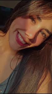 Sandra Rosete's Instagram, Twitter & Facebook