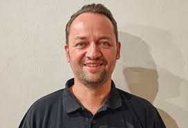 Dein kompetenter Josko Partner: Martin Zierler