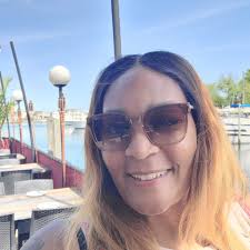 Freeport NY seafood spot with free parking