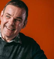 Be Their Voice: An Anthology for Rescue (Full Color Version): Be Their  Voice