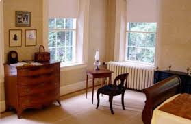 Emily Dickinson Emily S Bedroom And Writing Desk Emily Dickinson Home Small Writing Table