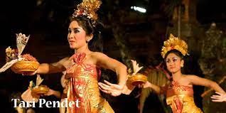 Pola lantai sangat mendukung penyajian suatu karya tari. 20 Contoh Tari Berpasangan Asal Indonesia Coldeja Blog Seputar Informasi Menarik Unik Dan Bermanfaat