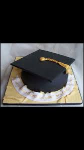 Pin By Benita Jackson On Graduation Cakes Graduation Cakes Graduation Cap Cake Cap Cake