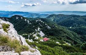 It is located in gorski kotar, the most mountainous and heavily forested region of the. Nacionalni Park Risnjak Smart Travel
