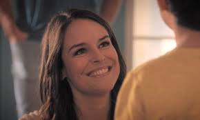 Is Luisa Working For Rose On 'Jane The Virgin'? Rafael May Have Pushed His  Sister Toward Sin Rostro Again