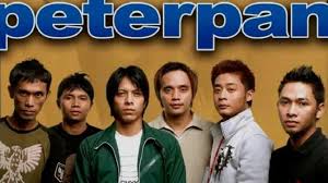 Lyricssenin pagi di bulan juli. Lirik Lengkap Dengan Chord Gitar Lagu Seberkas Sinar Nike Ardilla Kunci Gitar Dimulai Dari Dm Halaman All Tribun Jakarta
