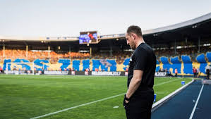 13 wo wird eintracht braunschweig übertragen? Eintracht Braunschweig Mit Trauerflor Bei Partie In Kiel