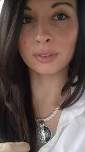 Carmen Grunsten's Instagram, Twitter & Facebook