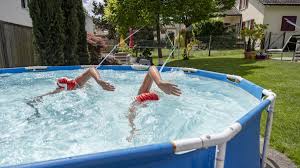 His last victories are the men's 50 m backstroke during the national championships in belgian open national. Stadionzar Es Lagzistop Jon De Mehet E Edzesre A Gyerek Szerdatol Infostart Hu