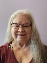 Annie Harmon's Instagram, Twitter & Facebook