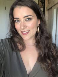 i accept to be you wife 🥰♥️but promise to treat me as a queen that I am  💖🥰♥️