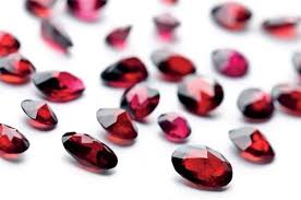 .الضهر المفروض انا رحت للمدرسة دخل و كانت لبسة فستان اصير احمر شفاف و كان بزازها هينط منو و فلقت طزها بينا منو اوي و كانت لبسه عله بنوار احمر شبه شفاف انا لما. Ø§ÙØ¶Ù„ Ø§Ù†ÙˆØ§Ø¹ Ø§Ù„ÙŠØ§Ù‚ÙˆØª Ø§Ù„Ø§Ø­Ù…Ø± Ù…ÙˆÙ‚Ø¹ Ù…Ø¹Ù„ÙˆÙ…Ø§Øª