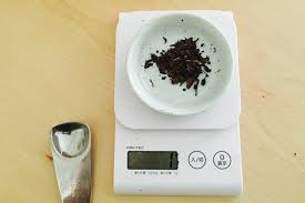 おいしいお茶の入れ方 3 少なくない 茶葉とお湯の量を確認すべし 茶活 Chakatsu