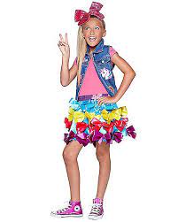 It also comes with 2 mini bows, giving your little siwanator some style options. Kids Jojo Siwa Costume Kit Nickelodeon Spirithalloween Com Jojo Siwa Outfits Cute Costumes Jojo Siwa
