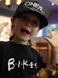 derby_bmx_club_ is always fun especially when you having fun with your  mates! 🤟 Smiles say it all! @onealracing @deadfastracing #enjoytheride  #onealriders #bmx #racing #training