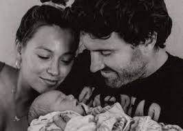 Report: Lauren Conrad and "Lo" Bosworth moving out of 'Hills' home