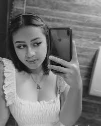 Perla Méndez (@_perlaamendez) • Instagram photos and videos