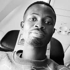 Please let my Baby breathe I beg. 🙏🤔