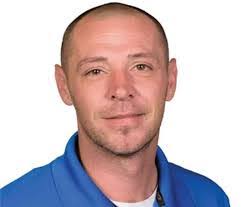 Kim Lally's Instagram, Twitter & Facebook