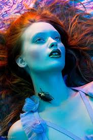 Neil Snape Photography that totally creeps me out