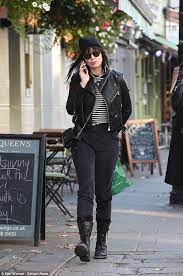 Daisy Lowe Embraces A Rock Chic Look In Leather Jacket Daisy Lowe Fashion Style Crush
