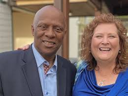 SEEN: Crisis Center North Cocktails & Cuisine