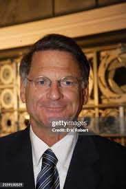 1,266 Homme D Affaires Stock Photos, High-Res Pictures, and Images