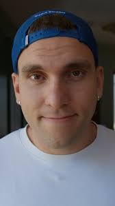 THE ICK YOU CAN'T SCRATCH @iamlincolnyounes has everything you could  possibly want in a potential housemate. The only problem, he's a 10. That  means bad news for everyone else in the house.