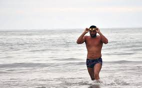 Bravo à ce jeune homme, ses parents et l'équipe de soutien. Il Veut Traverser La Manche Sans Combinaison Ni Palme Le Parisien