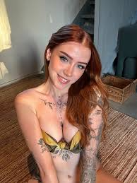 Little Miss Red - Free nude pics, galleries & more at Babepedia