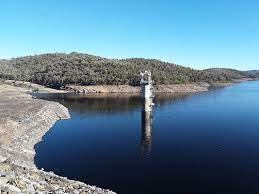 Maybe you would like to learn more about one of these? Glenlyon Dam Tourist Park Southern Downs Granite Belt