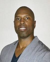 Courtney Dixon's Instagram, Twitter & Facebook