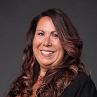 Amanda Sanders's Instagram, Twitter & Facebook