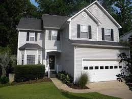 Concrete grey ivory pearl grey light blue sand dusty green tundra glacier grey velvet linen velvet white biscuit an attractive high quality vinyl siding that stands the test of time • remarkable range of 9 bold colours • universal design suitable. Black Shutters Light Grey Siding Townhouse Exterior House Shutter Colors Outside House Paint