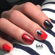 Are you keen to try this edgy geometric nail art? 17 Awesome Geometric Nail Art Designs You Will Fall In Love With With Fashion