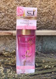 Mengandung gardenia flower yang bertugas untuk menghidupkan kembali rambut yang tidak bergairah, melembabkan rambut yang kering & rusak, serta membantu mengisi volume rambut. Voyage Of A Big Girl L Oreal Extraordinary Hair Oil Floral Rose Review Bahasa Di Rambut Panjang Dan Kering