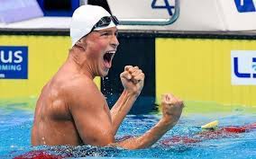 At the singapore world cup leg in october 2016, he set a world cup record of 14:15.49 in the 1500 meter freestyle (short course), breaking the previous record by over 12 seconds. Hgbkkit5omzfbm
