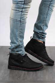 Achetez des sandales, souliers, cientures, chaussures de sports en stock et plus encore. Basket Homme Montante Cee38f