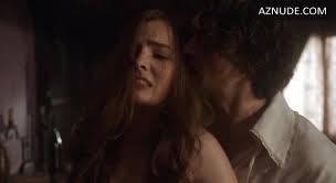 Elise Eberle Butt section in Salem - UPSKIRT.TV