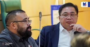 YBhg. Tuan Fabian Bigar, Ketua Setiausaha Kementerian Digital, bersama  barisan pegawai tertinggi MyDIGITAL Corporation telah mengadakan kunjungan  hormat ke pejabat YBhg. Tuan Haji Ahmad Nazir bin Haji Mohd Nasir, Timbalan  Setiausaha Kerajaan