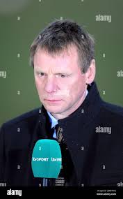 Stuart pearce england hi-res stock photography and images