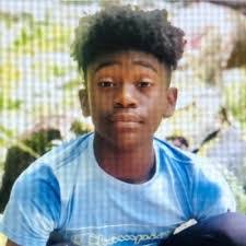 Aaron Raines's Instagram, Twitter & Facebook