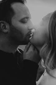 Christa Wallace's Instagram, Twitter & Facebook